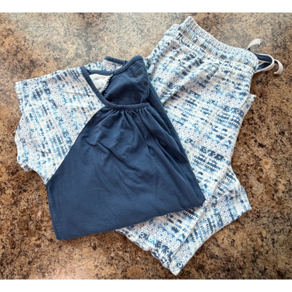 Pendleton Pajama Set Short Sleeve Top and Capris Blue Size S